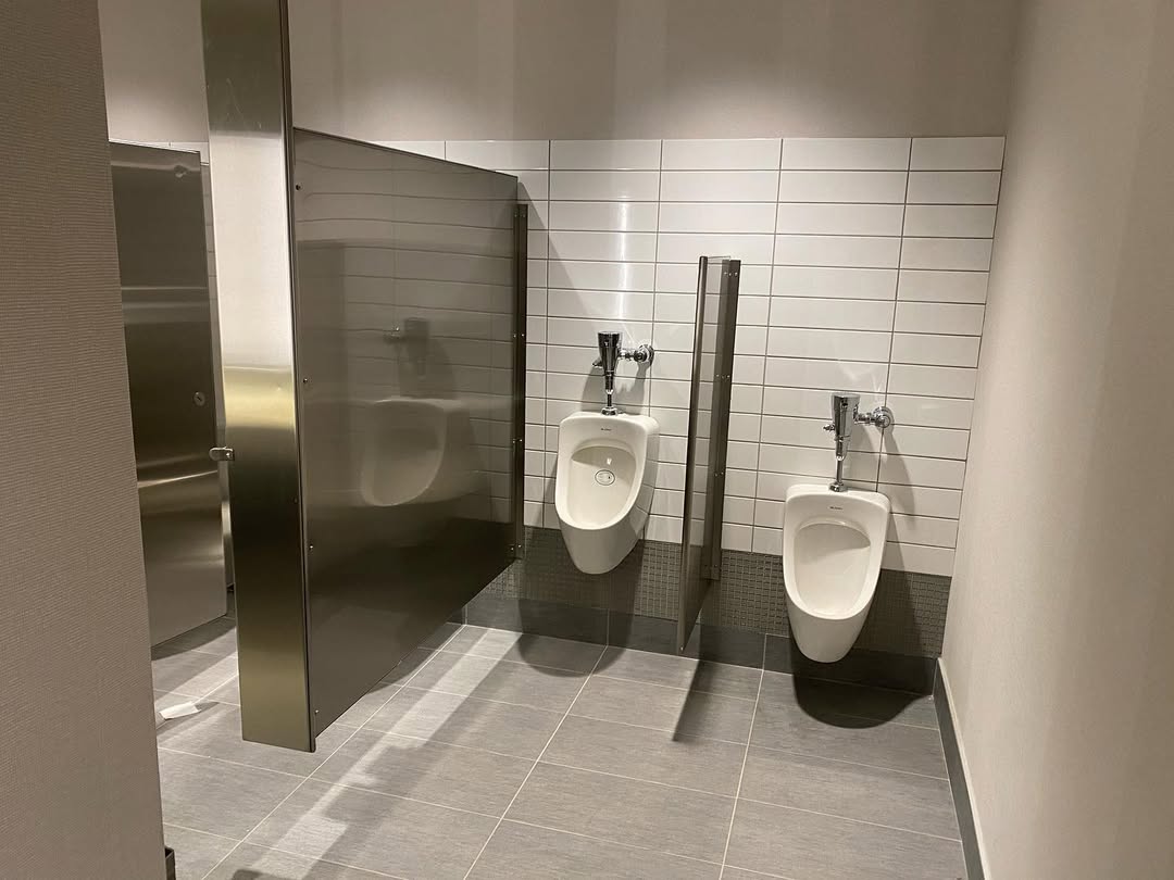 Public Restroom — Gas Station